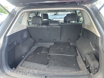 2020 Volkswagen Tiguan SE – miniatura 16