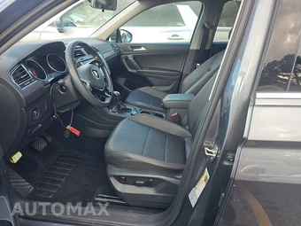 2020 Volkswagen Tiguan SE – miniatura 7
