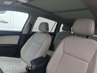 2020 Volkswagen Tiguan SE - miniatura 11