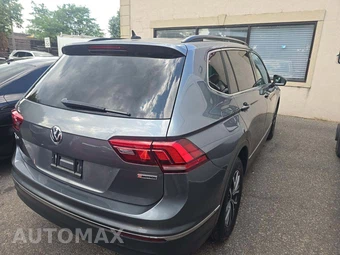 2020 Volkswagen Tiguan SE - miniatura 3