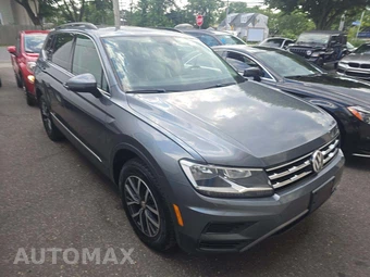 2020 Volkswagen Tiguan SE - miniatura 4