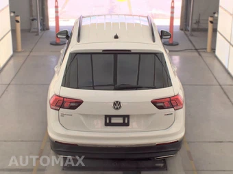 2020 Volkswagen Tiguan SE - miniatura 5