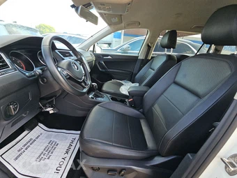 2020 Volkswagen Tiguan SE – miniatura 7