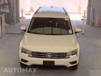 2020 Volkswagen Tiguan SE – miniatura 2