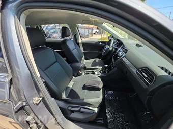 2020 Volkswagen Tiguan SE – miniatura 19