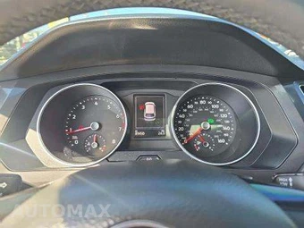 2020 Volkswagen Tiguan SE – miniatura 10