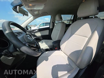 2020 Volkswagen Tiguan SE – miniatura 7