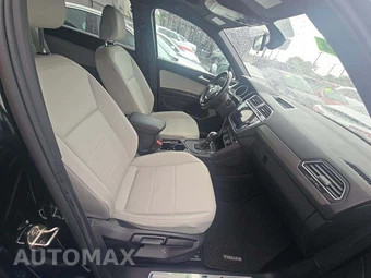 2020 Volkswagen Tiguan SE – miniatura 19
