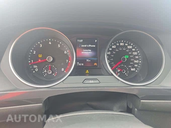2020 Volkswagen Tiguan SE – miniatura 9