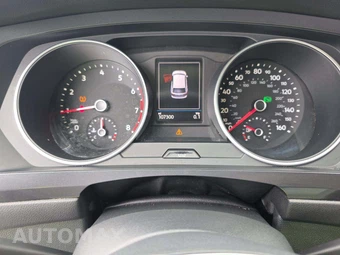 2020 Volkswagen Tiguan SE - miniatura 9