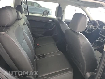2020 Volkswagen Tiguan SE - miniatura 18