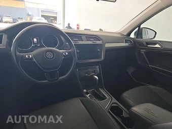 2020 Volkswagen Tiguan SE - miniatura 8