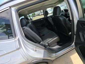 2020 Volkswagen Tiguan SE – miniatura 17