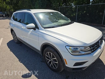 2020 Volkswagen Tiguan SE - miniatura 3