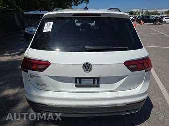 2020 Volkswagen Tiguan SE - miniatura 5