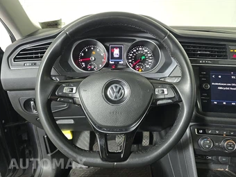 2020 Volkswagen Tiguan SE - miniatura 10