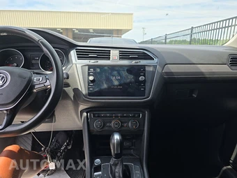 2020 Volkswagen Tiguan SE - miniatura 11