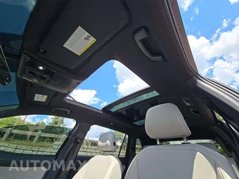 2020 Volkswagen Tiguan SE R-Line Black - miniatura 11