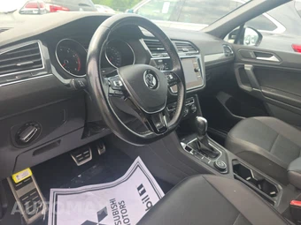 2020 Volkswagen Tiguan SE R-Line Black - miniatura 11