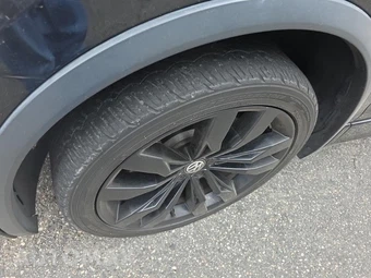 2020 Volkswagen Tiguan SE R-Line Black - miniatura 8