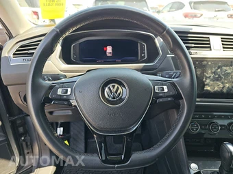 2020 Volkswagen Tiguan SEL – miniatura 10