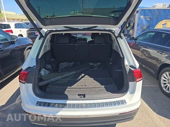 2020 Volkswagen Tiguan SEL – miniatura 16