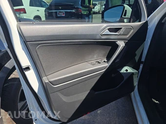 2020 Volkswagen Tiguan SEL – miniatura 9