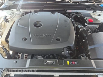 2020 Volvo S60 T5 Momentum - miniatura 15
