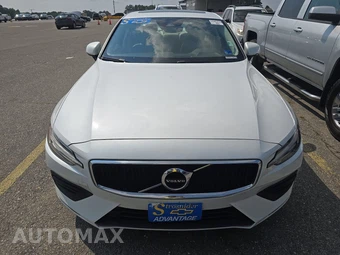 2020 Volvo S60 T5 Momentum - miniatura 2