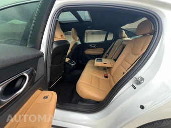 2020 Volvo S60 T6 Inscription - miniatura 6