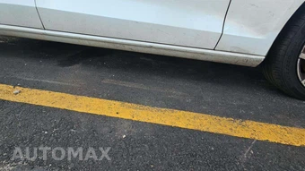 2020 Volvo S60 T6 Momentum - miniatura 20