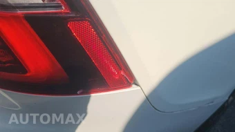 2020 Volvo S60 T6 Momentum - miniatura 21