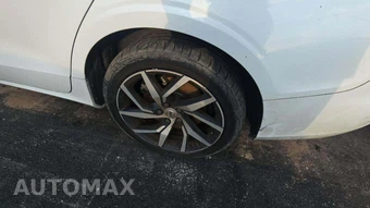 2020 Volvo S60 T6 Momentum - miniatura 25