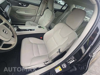 2020 Volvo S60 T6 Momentum - miniatura 6
