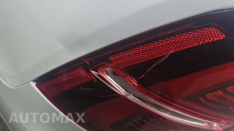 2020 Volvo S60 T6 Momentum - miniatura 25