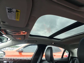 2020 Volvo S60 T6 Momentum - miniatura 17