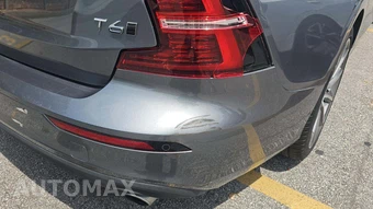2020 Volvo S60 T6 Momentum - miniatura 21