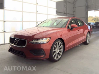 2020 Volvo S60 T6 Momentum