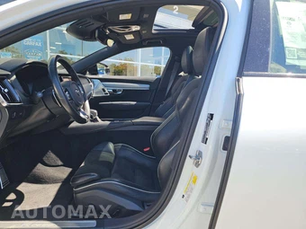 2020 Volvo S90 T6 R-Design – miniatura 3