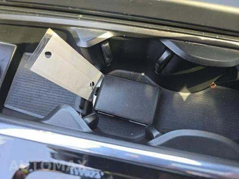 2020 Volvo V60 T5 Momentum – miniatura 8