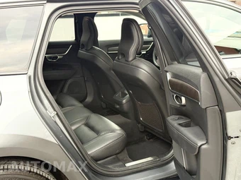 2020 Volvo V90 Cross Country T6 - miniatura 25
