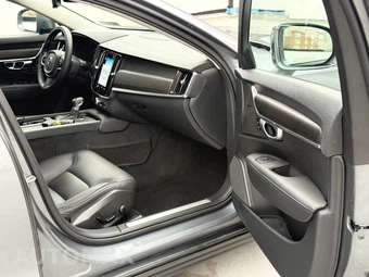 2020 Volvo V90 Cross Country T6 - miniatura 27