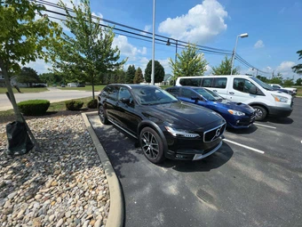 2020 Volvo V90 Cross Country T6 - miniatura 4