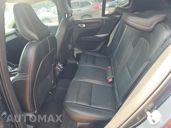 2020 Volvo XC40 T5 Inscription – miniatura 13