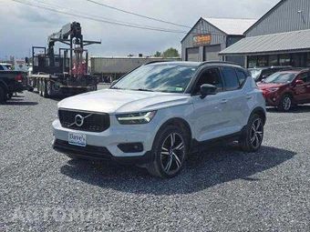 2020 Volvo XC40 T5 R-Design