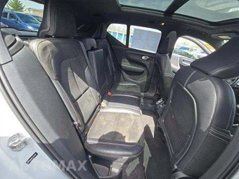 2020 Volvo XC40 T5 R-Design – miniatura 16