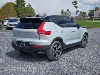 2020 Volvo XC40 T5 R-Design – miniatura 3