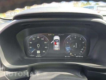 2020 Volvo XC40 T5 R-Design – miniatura 9