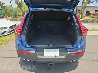 2020 Volvo XC40 T5 R-Design – miniatura 19