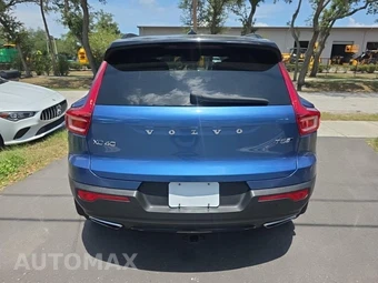 2020 Volvo XC40 T5 R-Design – miniatura 5